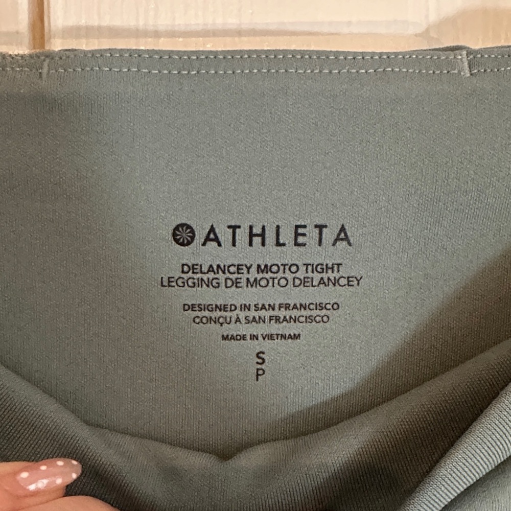 Athleta Delancey Moto Tight High Waisted Leggings in Sage Green Size Small - Picture 8 of 12